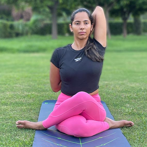 Prenatal Yoga Teacher Borivali, Yoga Instructor at Home Borivali